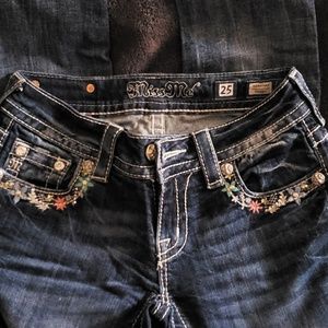 Miss Me skinny jeans size 25